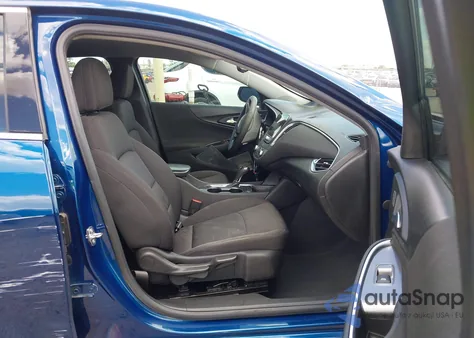 2019 Chevrolet Malibu Lt from USA, damaged, VIN 1G1ZD5STXKF199843